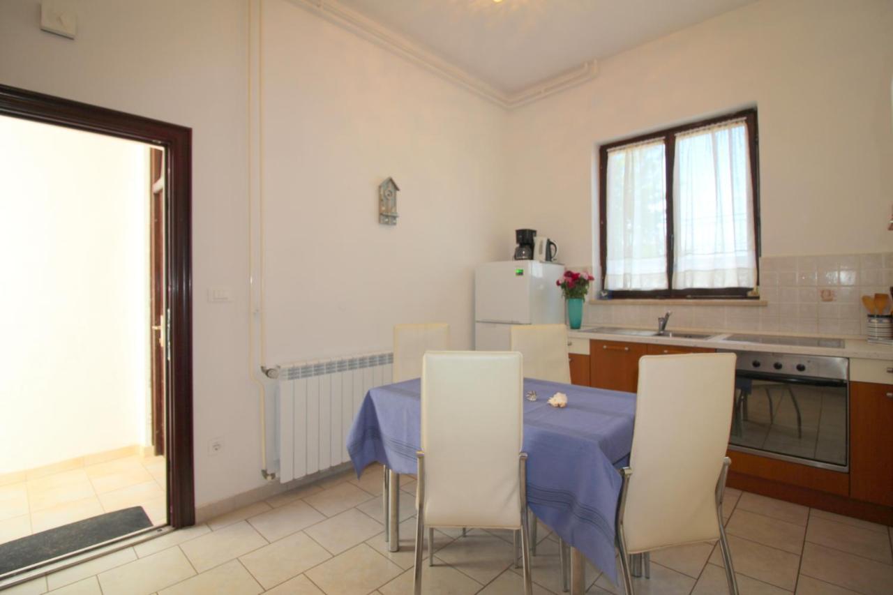Apartment Ema Near City Center Poreč Exterior foto